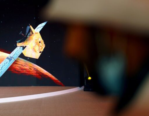 La sonda emiratí “Esperanza” envió su primera imagen de Marte